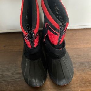 Kid’s Rain/Snow Boots - Size 3M
